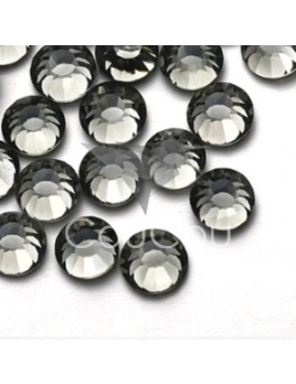 Black diamond - 144 kameňov / 1 gross  (veľkosť 7,9 až 8 mm) SS40